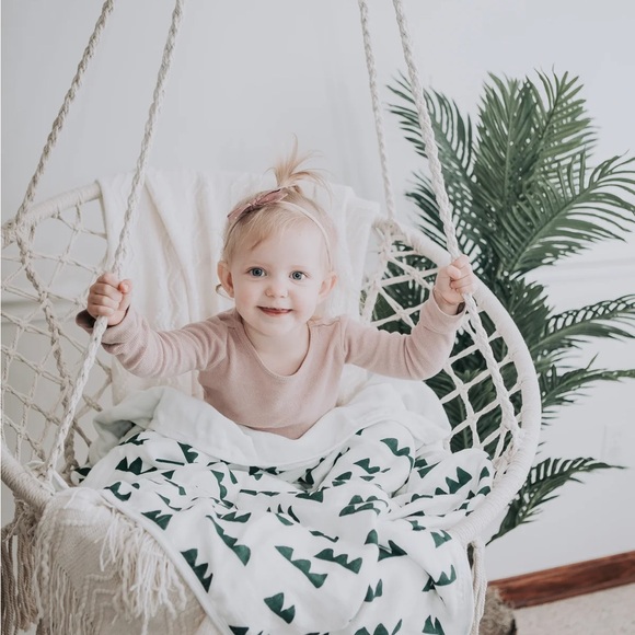 Nightingale Toddler Muslin Blanket - Mountain - Picture 2 of 4